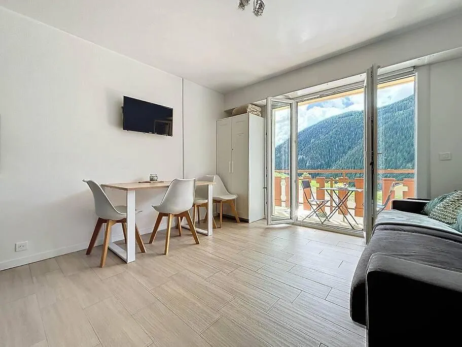 Apartment Beau Studio 5 Places A Auron - Plein Coeur Station Saint-Etienne-de-Tinee France