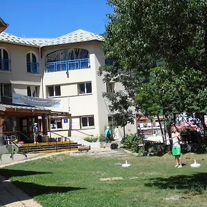 Resort Le Rabuons, Saint-Étienne-de-Tinée